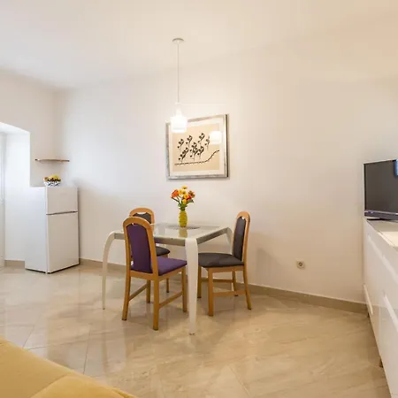Apartamento Matea Bol