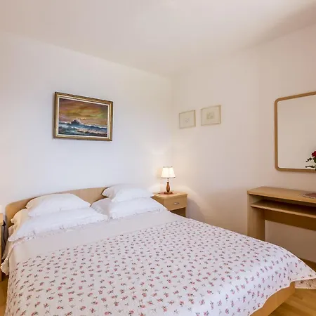 Matea Apartman
