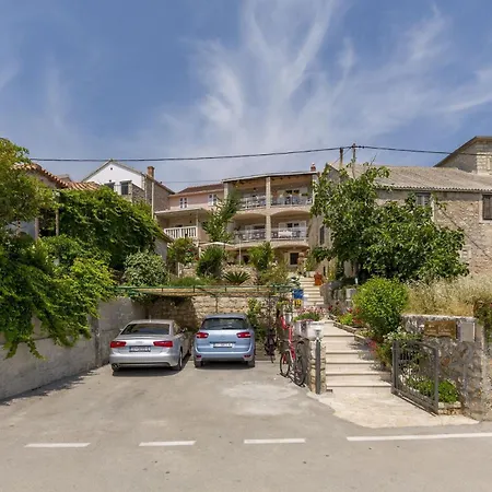 Apartman Matea Bol